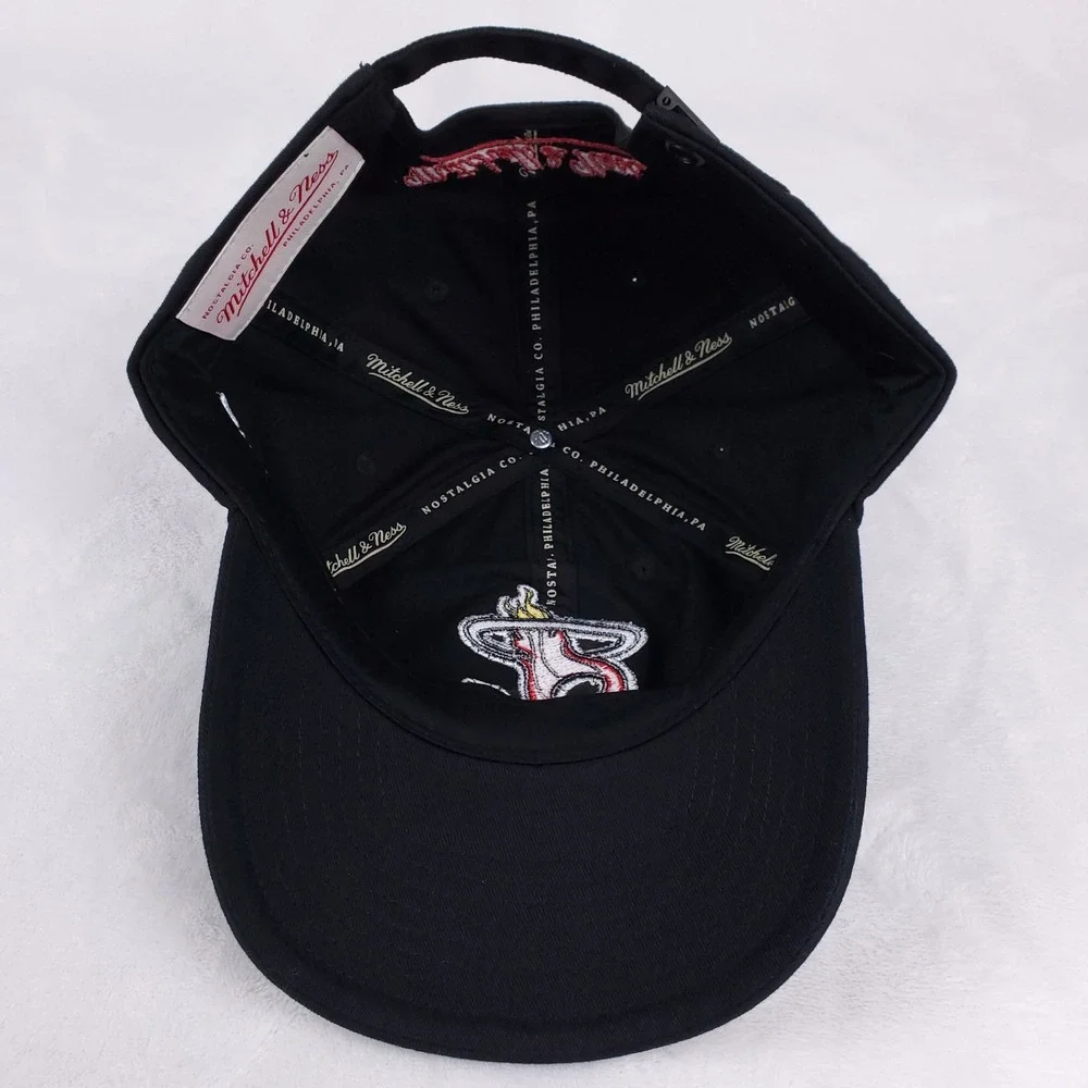 DJ Khalad Miami Heat Mitchell & Ness NBA Dad‎ Hat Cap BR Remix Black NWT